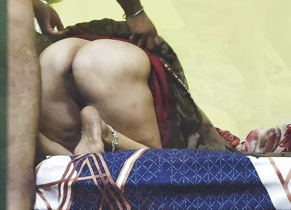 Desi Ấn Độ mẹ kế con trai riêng trong làng