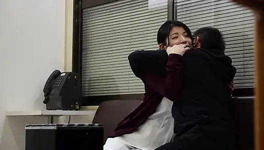 A074B09 A night of seduction by a beautiful nurse