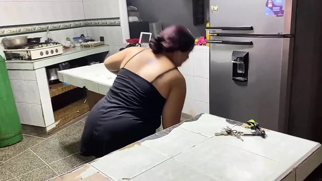 that girl fucks with the gardener being unfaithful to her husband because he is older