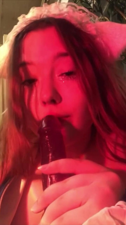 Gorgeous bitch sucks cock juicily