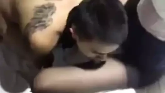 Transeksüel sürtük video sikişiyor