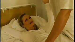 Vagabunda fodendo na boceta no hospital