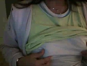 Amor y sus tetas