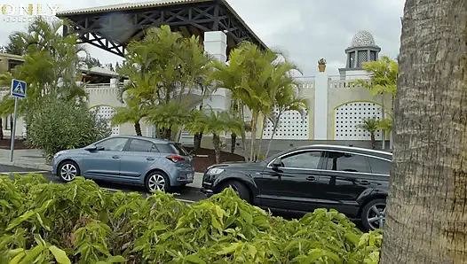 No shopping, just screwing for slutty Mia Ferrari