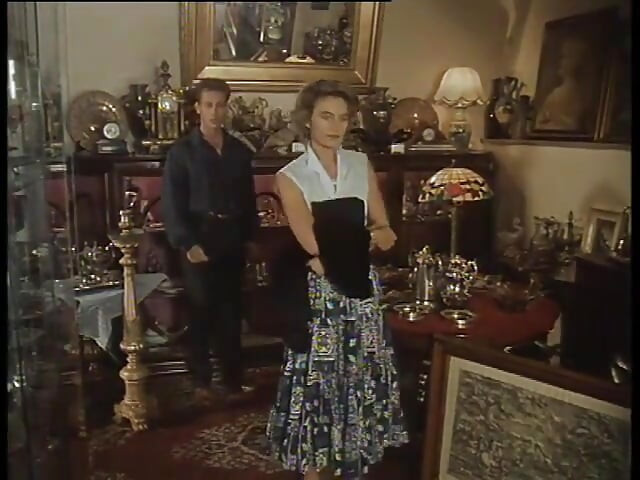 Дикая Страсть Скандальных Провинциальной Дам В Спальне