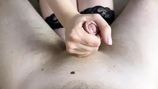 Elektronik sigara içiyorum, aynı zamanda bacaklarım ve ellerimle iş yapıyorum