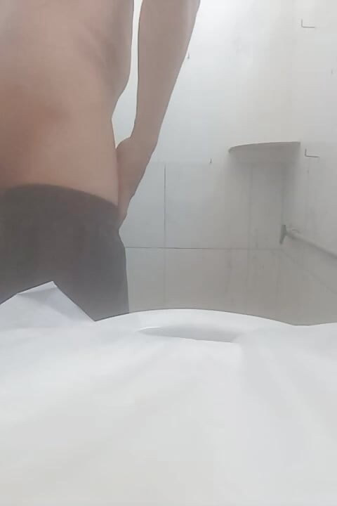 I masturbate