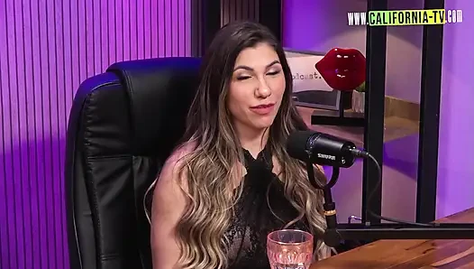 Latin ateşli Alexia Dhein ile podcast