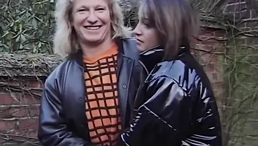 Couples in private - that's how the Germans drive it in private (1998)