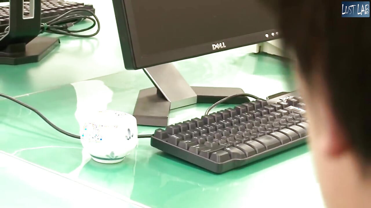 Office Temptation - the Pantyless Coworker Suddenly Undresses Right Before His Eyes - Part1