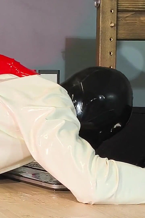 Madame Moira Fucket Her Office Slave with the Biggest Dildo in His Small Asshole