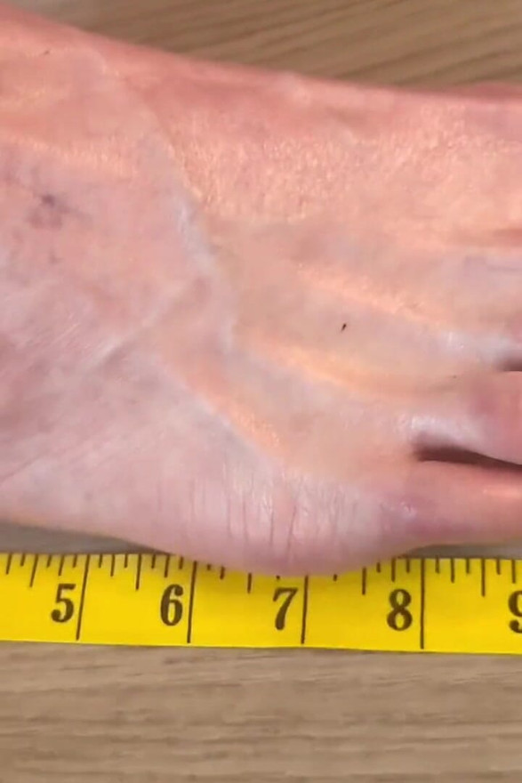 67 Goddess Size 16 Feet Measurements