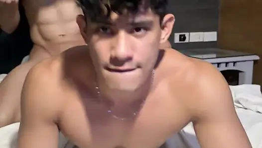 Stepdad Half My Age but in Good Shape Flip-fucks with Me