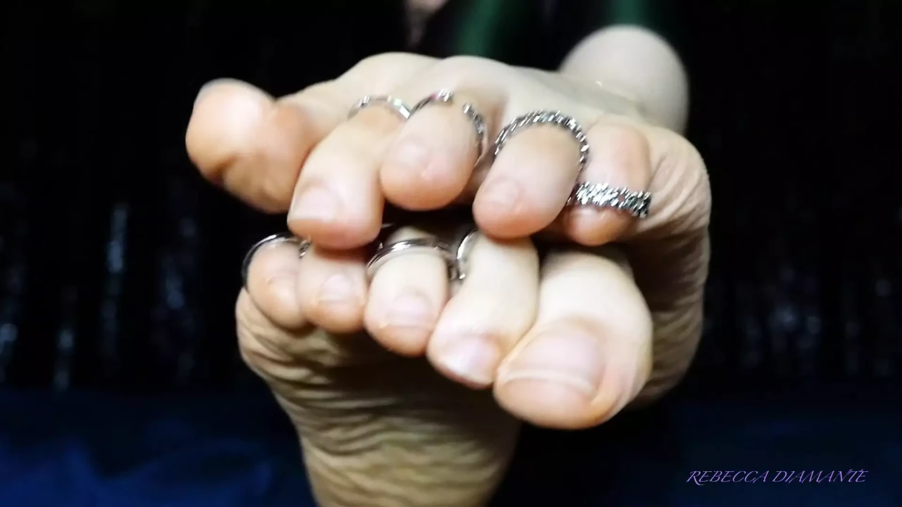 Cheat on Your Wife's Pussy with My Divine Feet