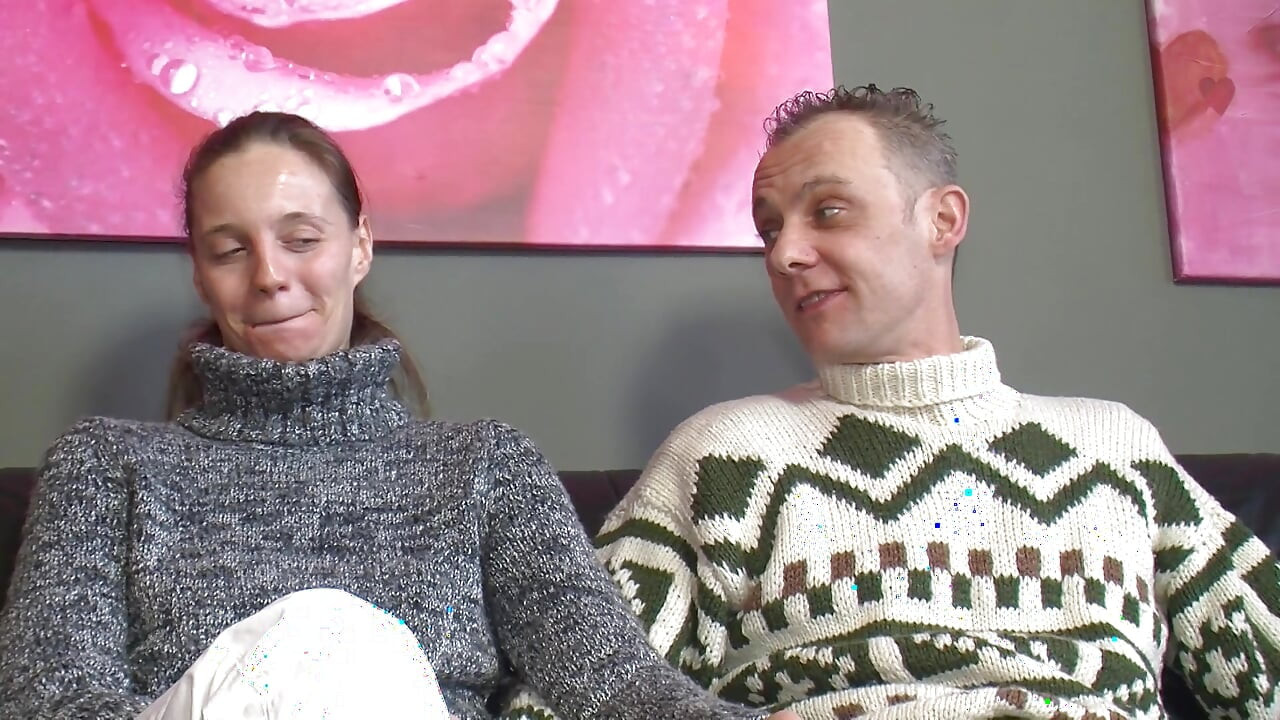 Horny Woman Sucks Two Cocks Alternately