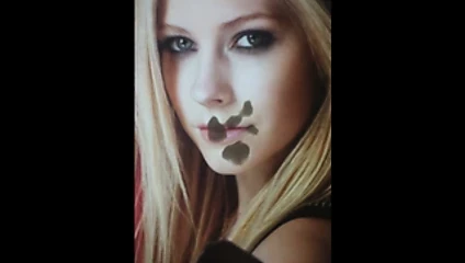 Avril Lavigne Tribute 03