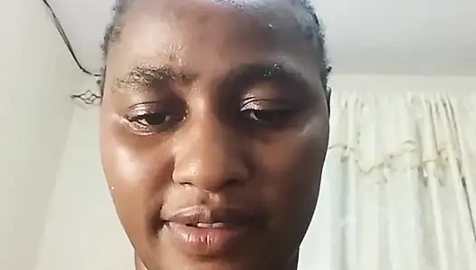 Трахаю мою киску с дилдо