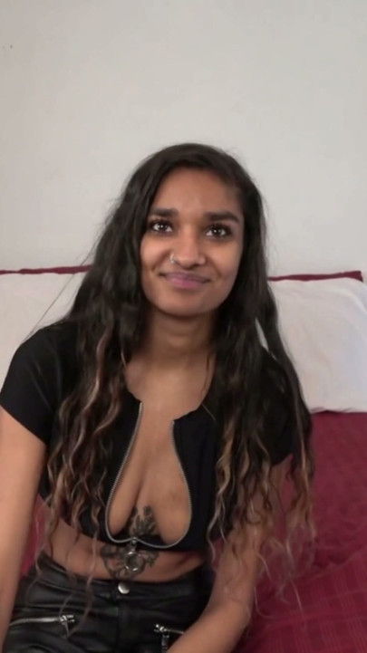 Casting Indie and Kama Sutra hot Indian Desperate Amateurs suck cock and get their pussies stretched | Clip 1
