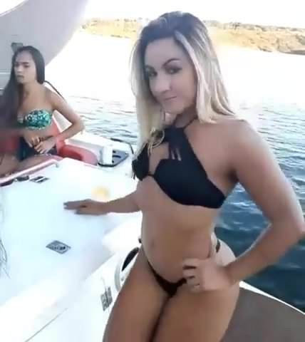 Big Butt Hot Girl Dancing
