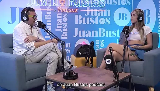 Oyuncaklarından daha iyi! Mollysmith Juan Bustos Podcast'te Sybian makinesinin her yerine fışkırtıyor