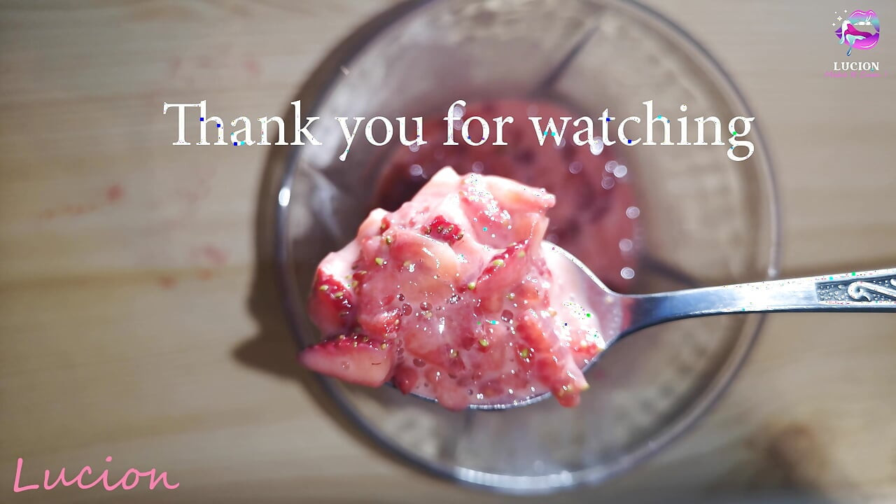 Strawberies với tinh