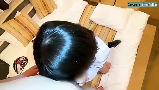 Yaramaz şeytan havası ile gözlüklü güzel. Ham ısı hızlı başlıyor, geri çekim yok!