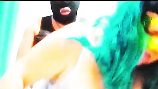 Зрелая дама, которую я встретил на улице, богатая, раком, трахнутая.