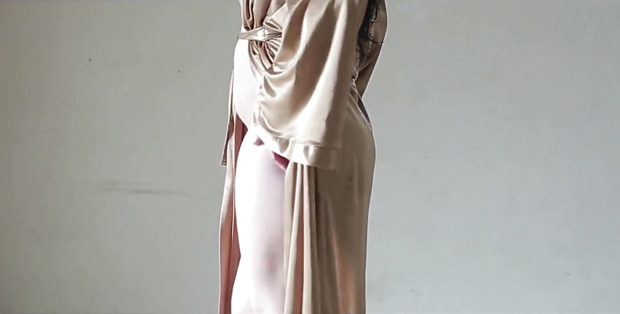 Nueva chica hyper indo lista para ducharse y colmek