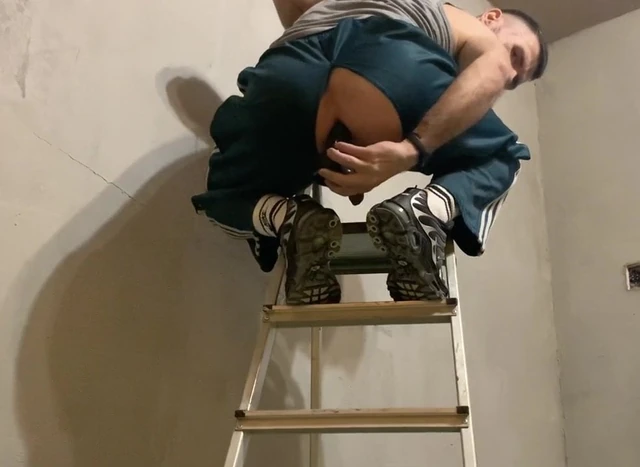 Dirty Work in Nike TN