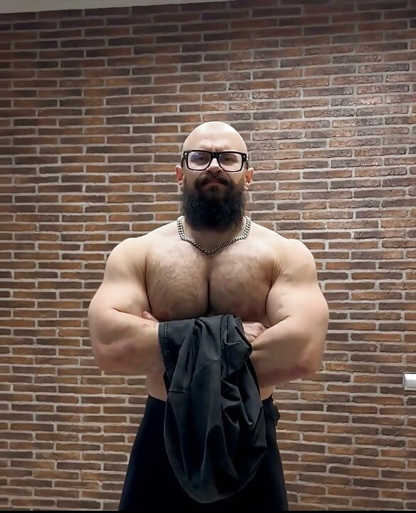 Hard Veiny Muscle Flex by Pecs