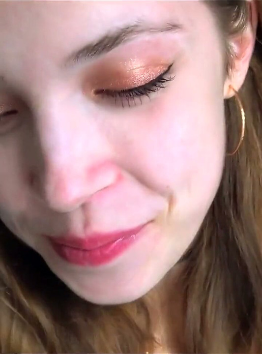 Young Housewife with Big Natural Tits Gets Cum in Mouth