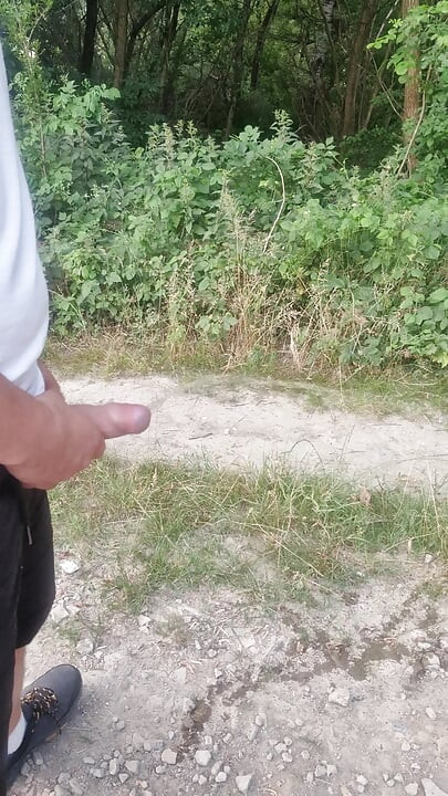 Hungarian guy peeing in a deserted area. Ep3