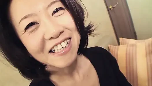Hairy Japanese grandma - Episode 10