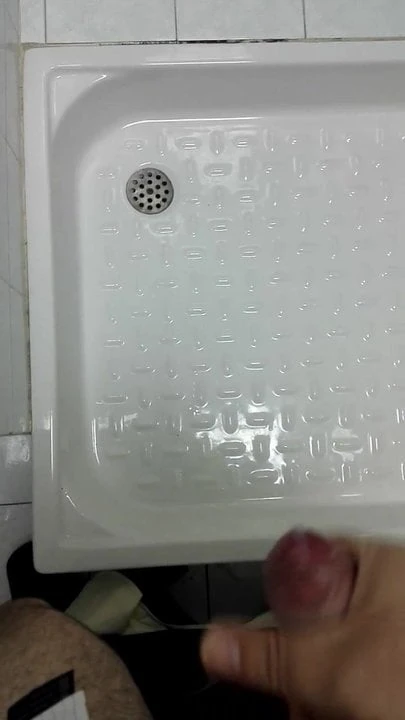 Me cumming 2