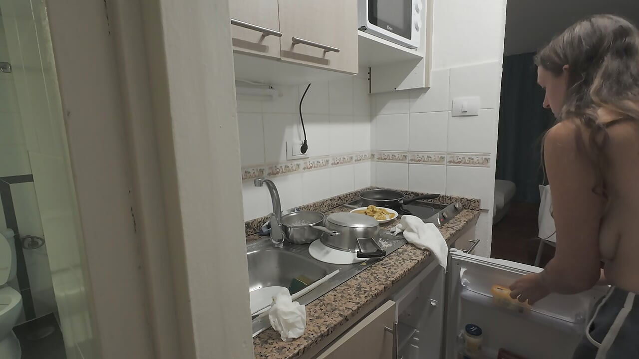 Step Daughter Cooks Dinner With Step Dad, Things Get Saucy And Start To Sizzle In The Kitchen