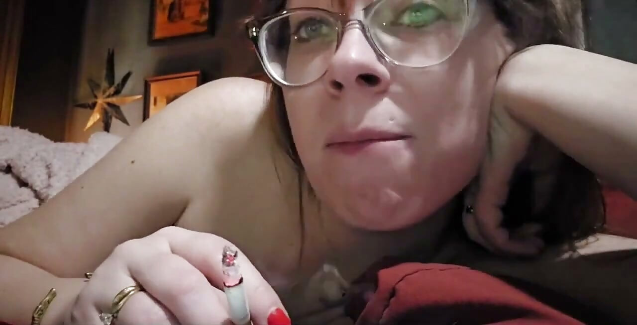 Ik kreeg gevraagd hoe ik eruit zag zonder make-up, dus hier ga je, vers uit de douche