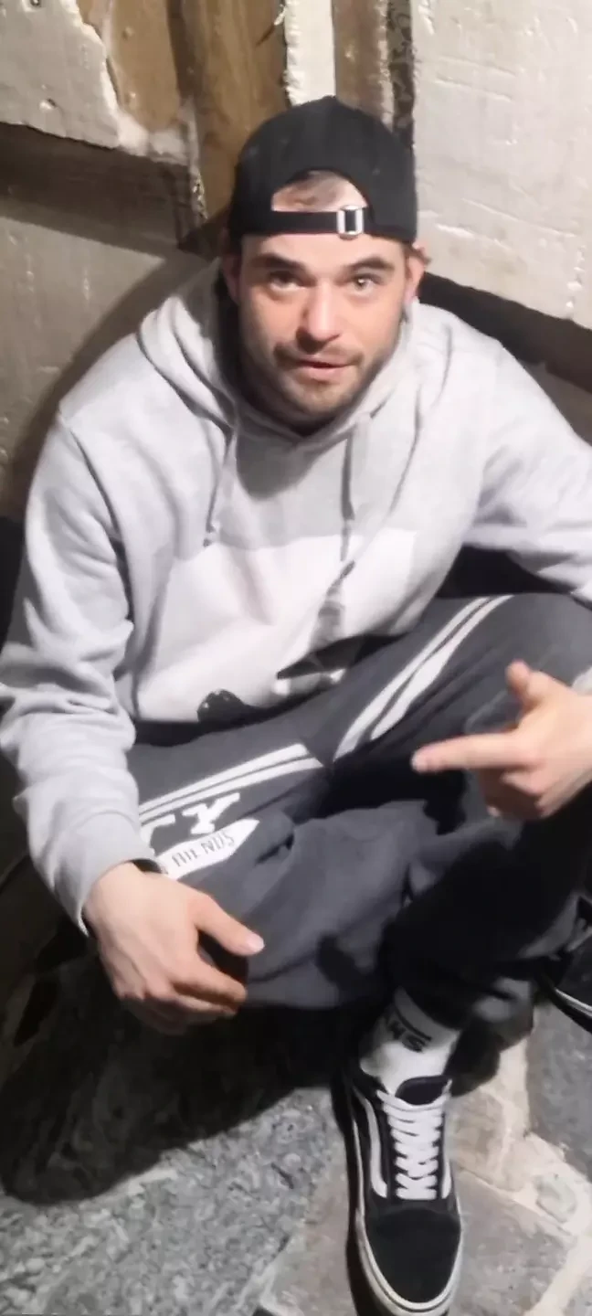 Hip-hop, Dancing, Show My White Socks, and Vans
