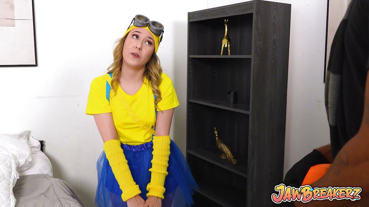 Jawbreakerz- Minion Sophia Trades Candy for Jovan Jordan's Huge BBC