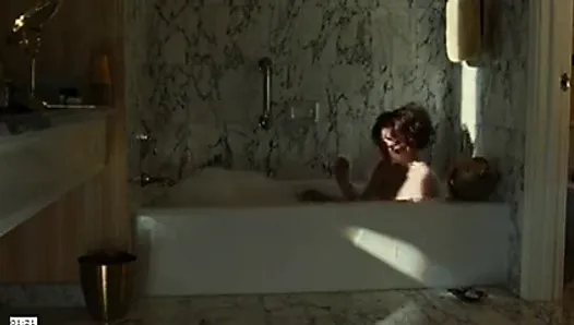 Amanda Seyfried - Lovelace (escenas de desnudos)