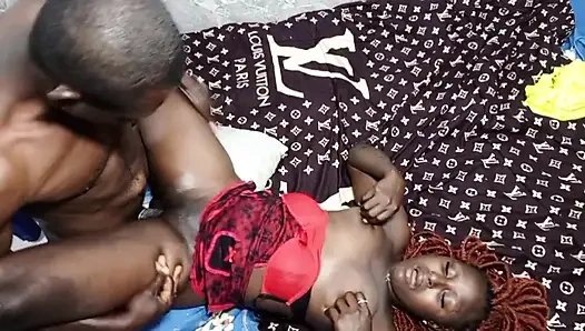 Güzel melekle seks yapmak kolay değil