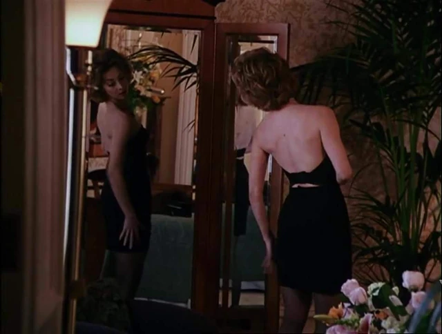 Sharon Lawrence - Stolen Youth (aka A Friend's Betrayal)