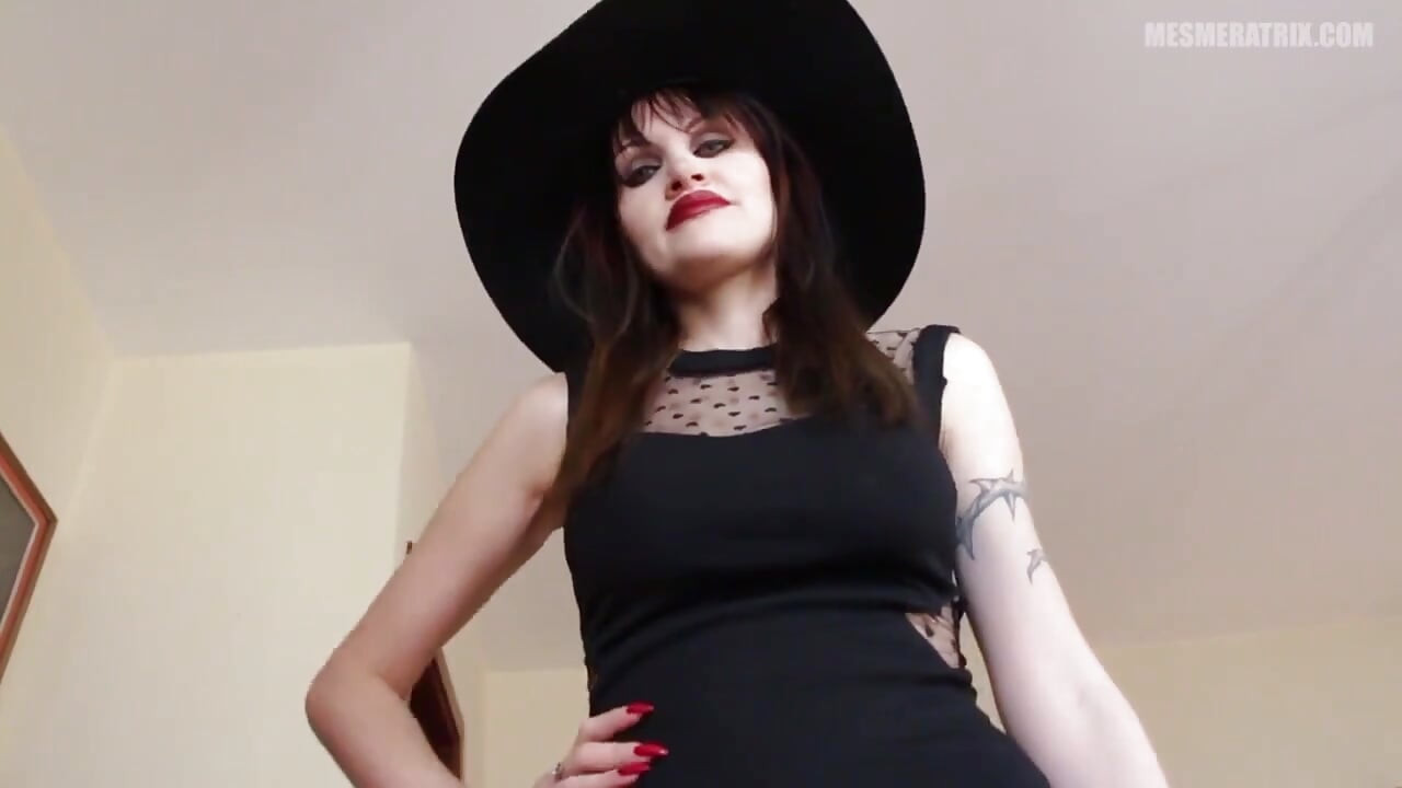 M-am căsătorit cu tine pentru averea ta