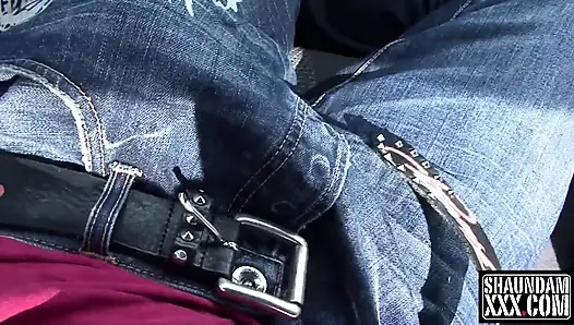 Holly lane lutschte meinen schwanz in meiner F-150