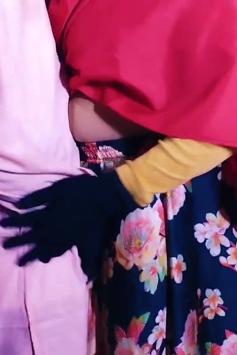 Hottest Chachi Got Orgasm by Licking Pussy with