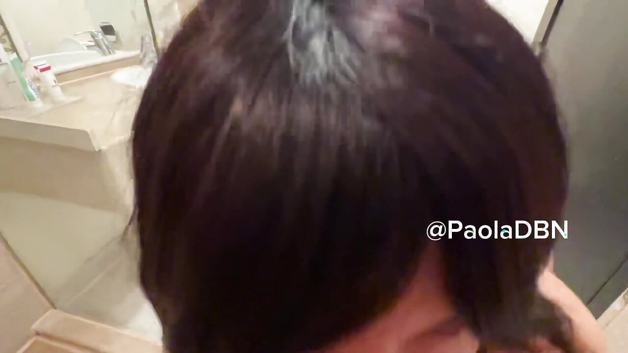 Paola Sucks in Bathroom