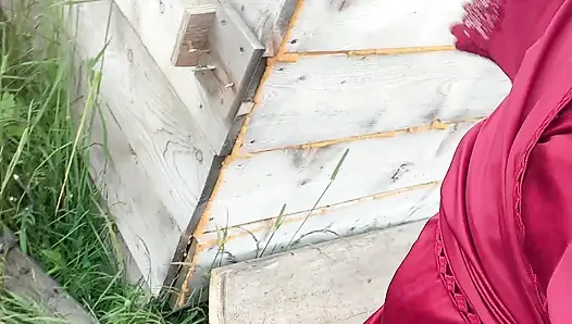 memek sempit cewek seksi ini dientot habis-habisan di dalam truk