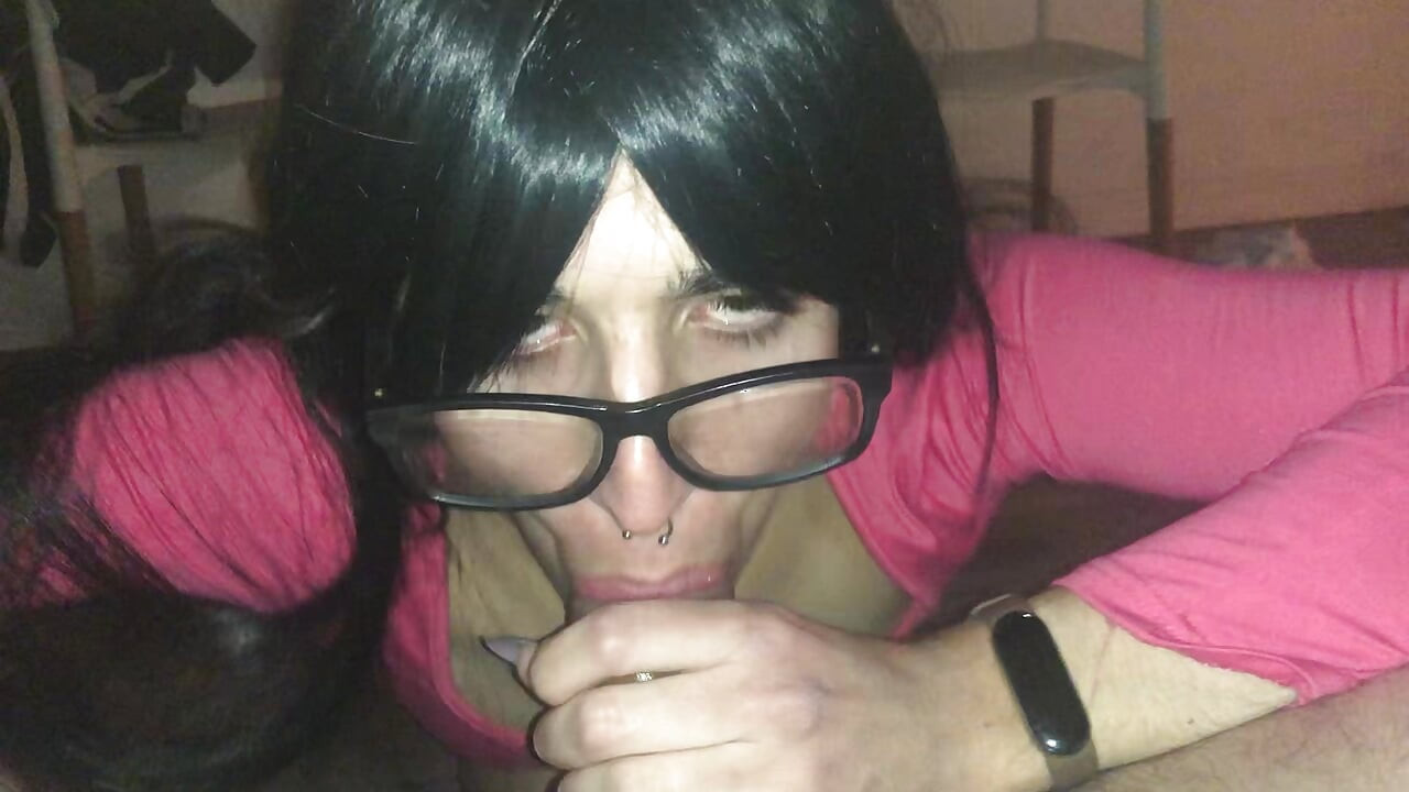 Amateur Crossdresser fucking and sucking big cock