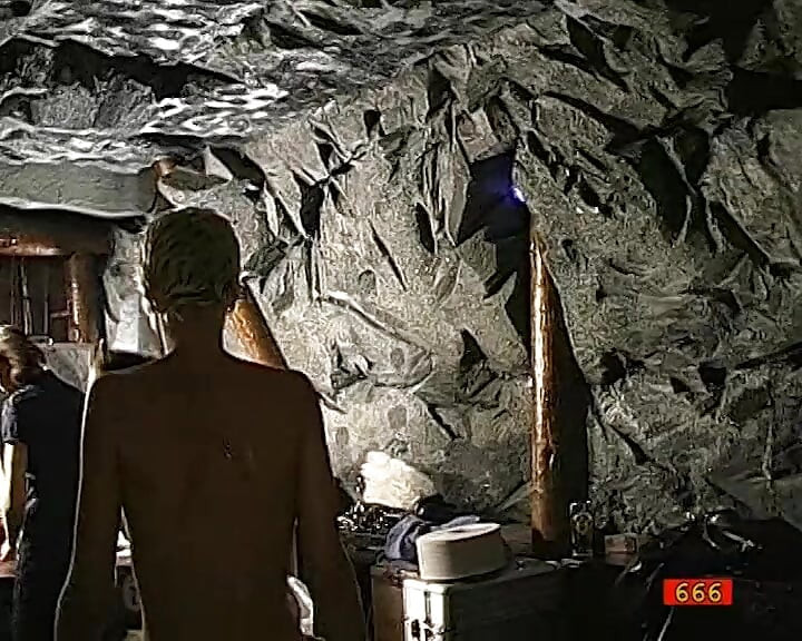 Ggg John Thompson Gangbang Sluts Blowing Multiple Huge Cocks, Bukkake Gangbang