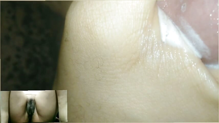 18 år gammel gutt med en lang stor kuk på videosamtale