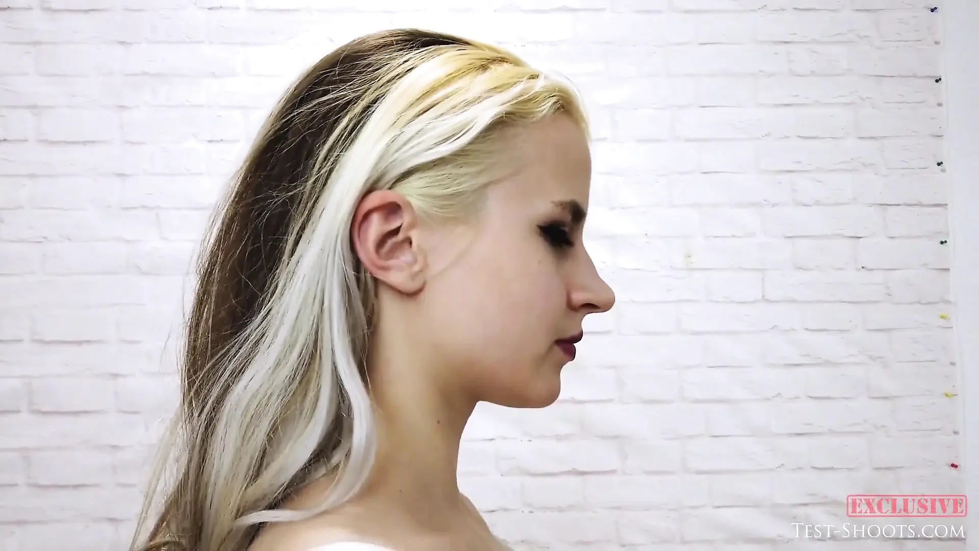 18yo Katya Poses Naked for the First Time in Her Life Interview